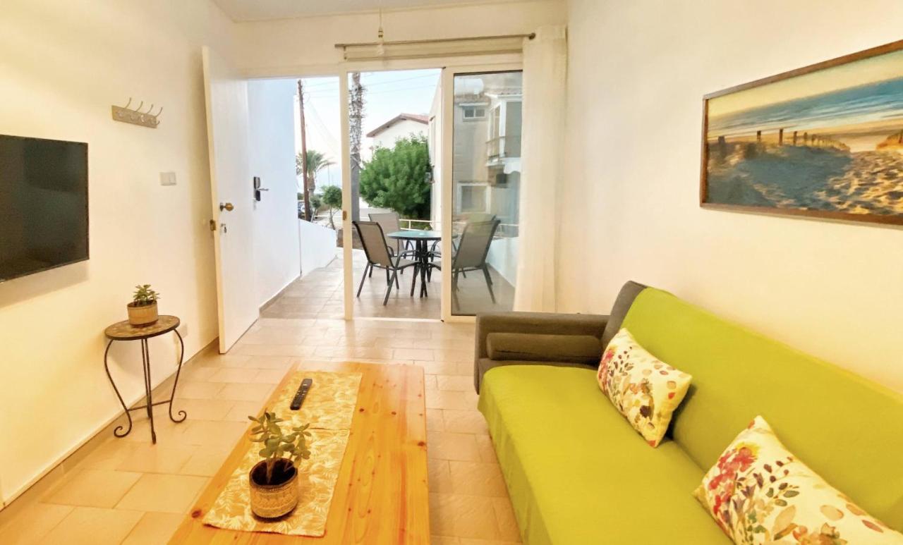 Justsmile - Seaview Maisonette In Latchi Polis ภายนอก รูปภาพ
